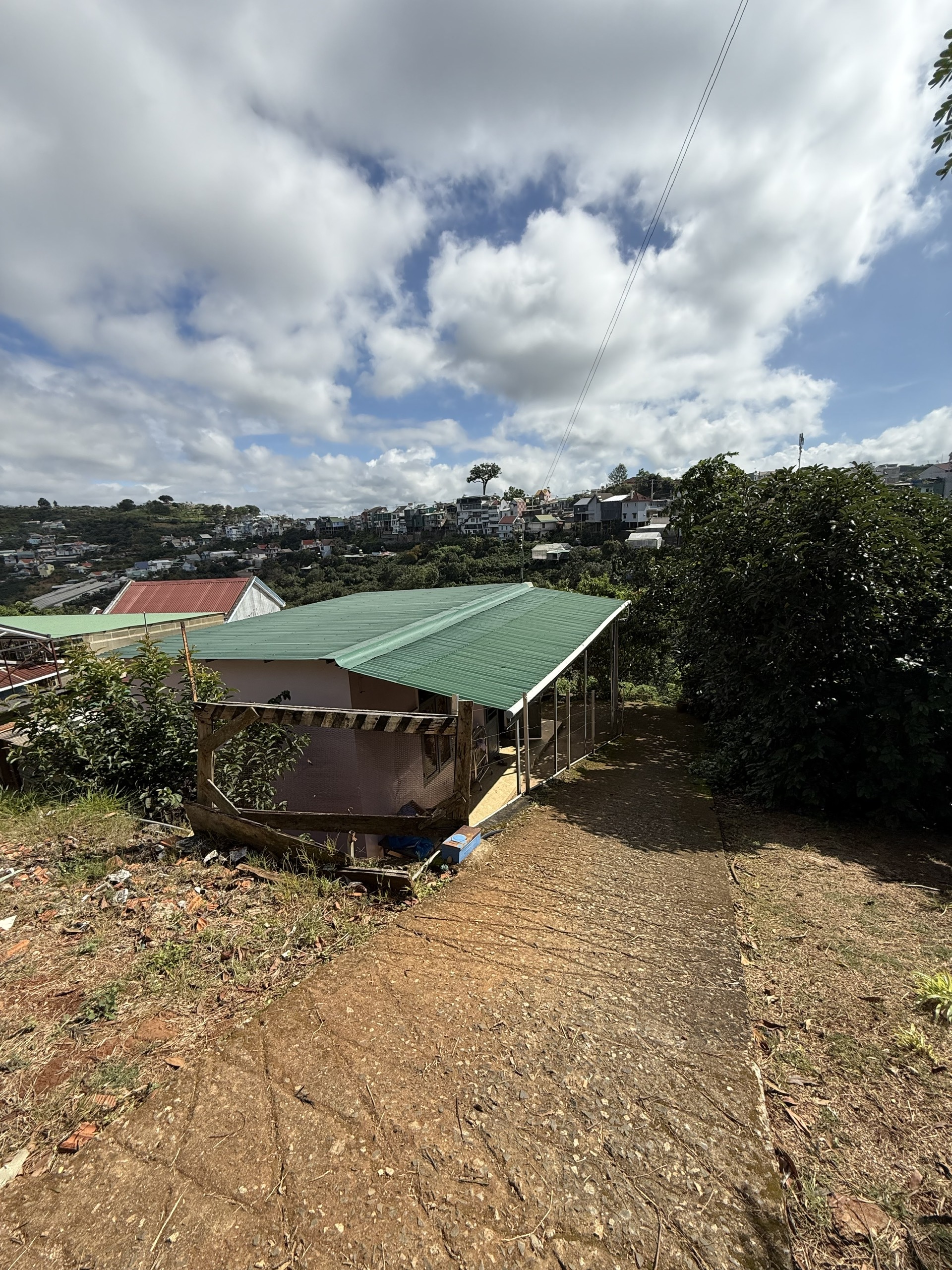 Villa Cầu Đất view, 2 mặt tiền, 1 mặt view đồi thông và 1 mặt view Triền núi