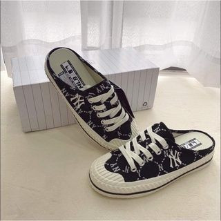 Giày Mule MLB Playball Monogram Diamond MÀU ĐEN_3AMUMDA2N-50BKS